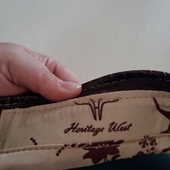 Heritage West Handbag - Picture 2 of 2